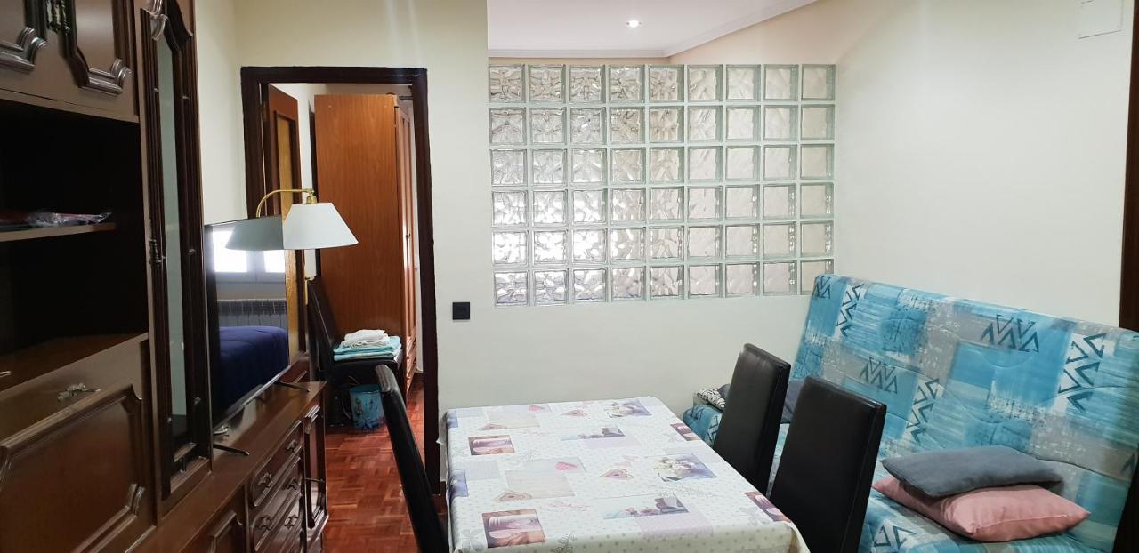 Apartamentos Salamanca Puerta Zamora, Centro, Wifi, 2 Habitaciones, Parking Luaran gambar