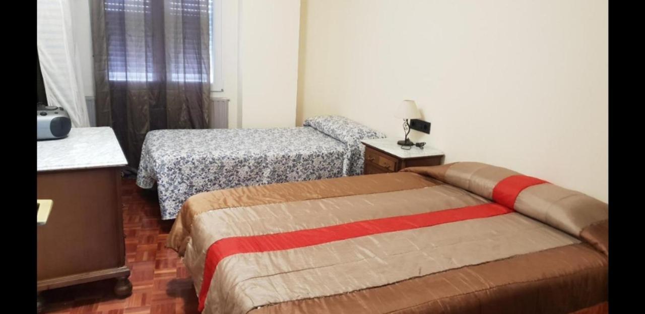 Apartamentos Salamanca Puerta Zamora, Centro, Wifi, 2 Habitaciones, Parking Luaran gambar