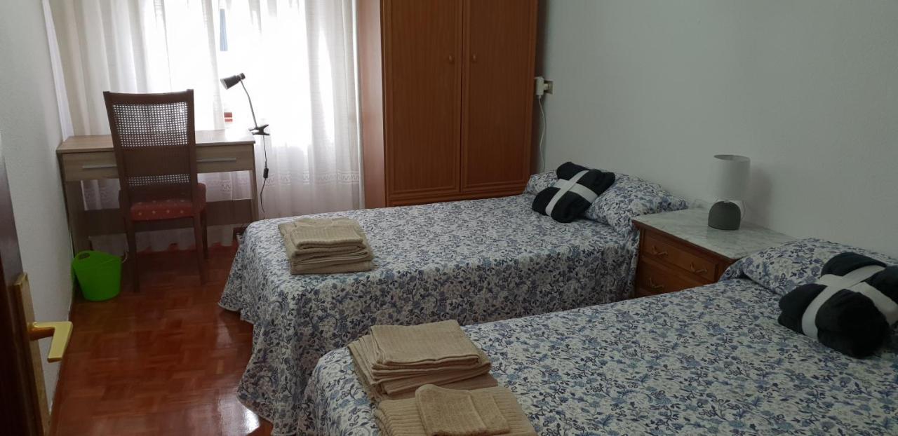 Apartamentos Salamanca Puerta Zamora, Centro, Wifi, 2 Habitaciones, Parking Luaran gambar