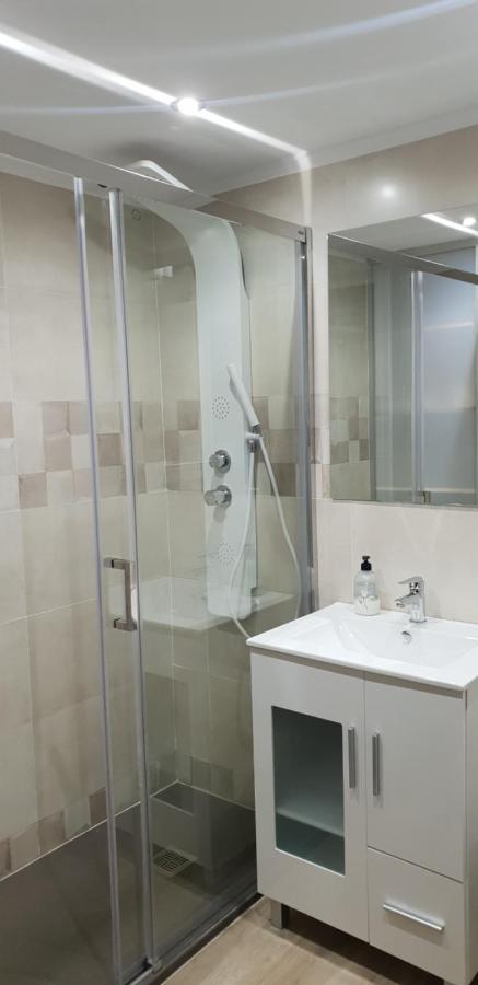 Apartamentos Salamanca Puerta Zamora, Centro, Wifi, 2 Habitaciones, Parking Luaran gambar